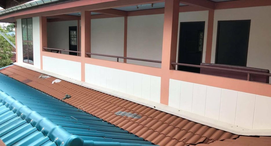For sale 9 bed house in Mueang Chachoengsao, Chachoengsao