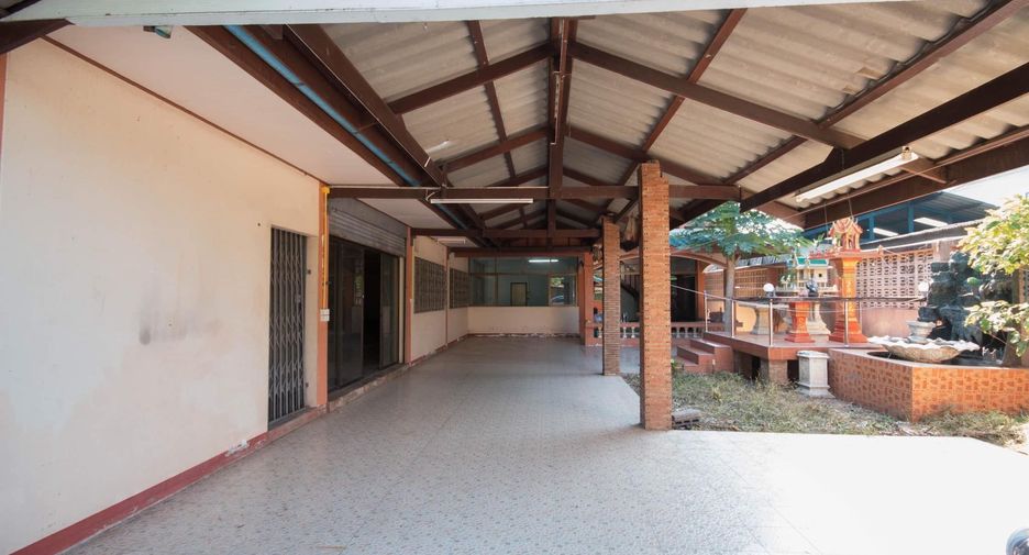 For sale 9 bed house in Mueang Chachoengsao, Chachoengsao