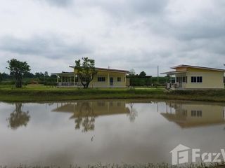 For sale 5 bed house in Bang Rakam, Phitsanulok