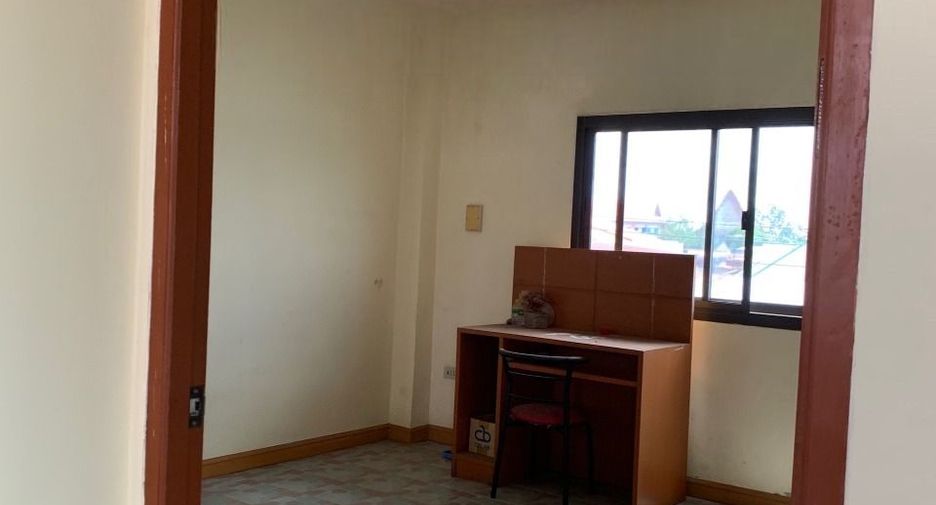 For sale 5 bed office in Nong Han, Udon Thani