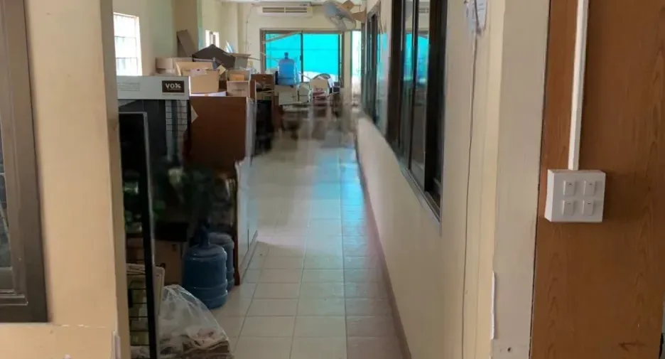 For sale 5 bed office in Nong Han, Udon Thani
