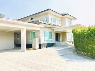 For sale 6 bed house in Mueang Samut Sakhon, Samut Sakhon