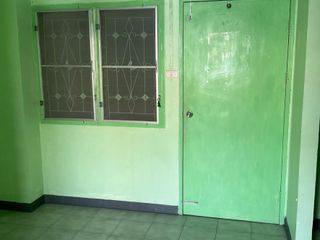 For sale studio condo in Ban Pho, Chachoengsao