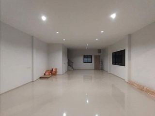 For sale 3 bed townhouse in Mueang Ratchaburi, Ratchaburi