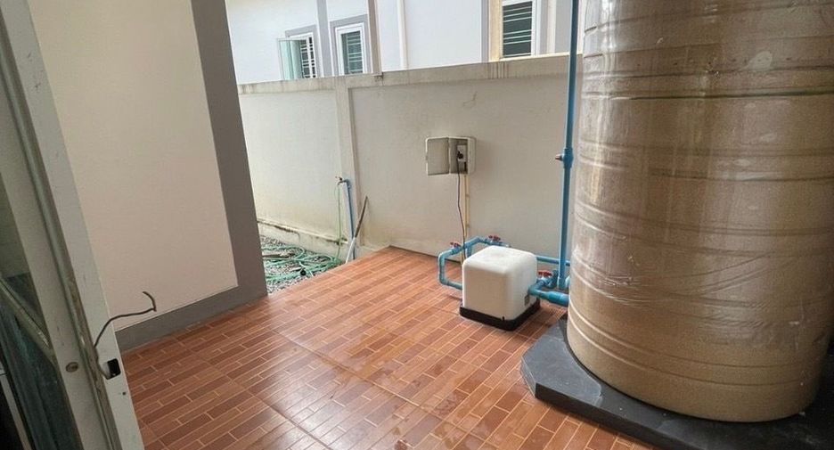 For rent 3 bed house in Ban Chang, Rayong