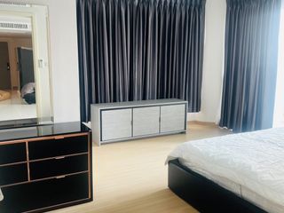 For rent 3 Beds condo in Yan Nawa, Bangkok