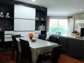 For sale 3 bed condo in Huai Khwang, Bangkok