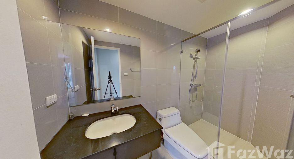 For rent 5 bed condo in Huai Khwang, Bangkok