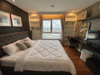 For sale 3 bed condo in Huai Khwang, Bangkok