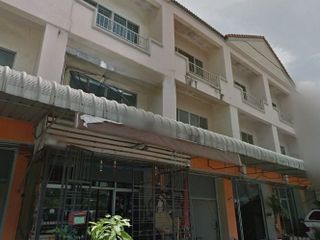 For sale 4 Beds townhouse in Si Racha, Chonburi
