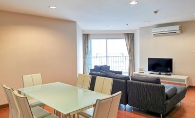 For rent 3 bed condo in Huai Khwang, Bangkok