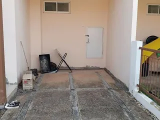 For rent 4 bed townhouse in Mueang Samut Sakhon, Samut Sakhon