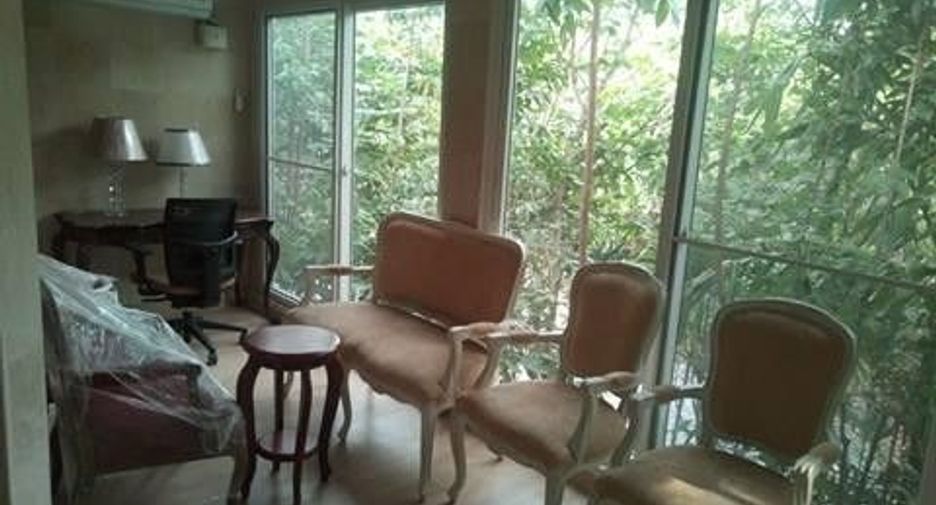 For sale 19 bed villa in Khlong Luang, Pathum Thani