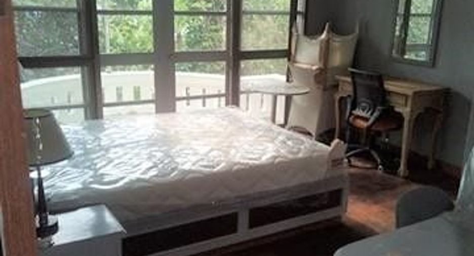 For sale 19 bed villa in Khlong Luang, Pathum Thani