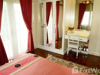 For sale 6 bed villa in Mueang Nonthaburi, Nonthaburi