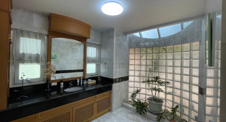 For sale 3 bed house in Hang Dong, Chiang Mai