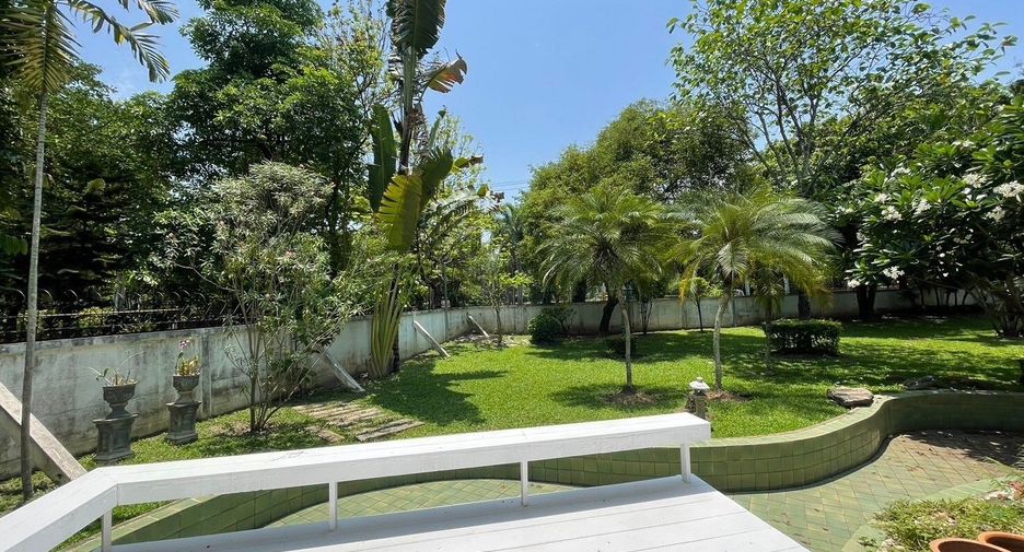 For sale 3 bed house in Hang Dong, Chiang Mai