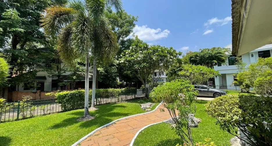 For sale 3 bed house in Hang Dong, Chiang Mai