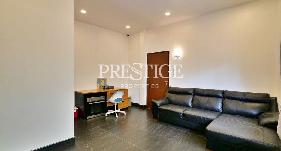 À vendre et à louer 4 chambres maison à Sattahip, Chonburi