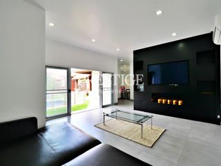 For sale and for rent 4 bedrooms house in Huay Yai, Pattaya