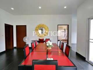 For sale and for rent 4 bedrooms house in Huay Yai, Pattaya