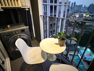 For sale studio condo in Huai Khwang, Bangkok
