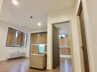 For sale 2 bed condo in Lat Phrao, Bangkok