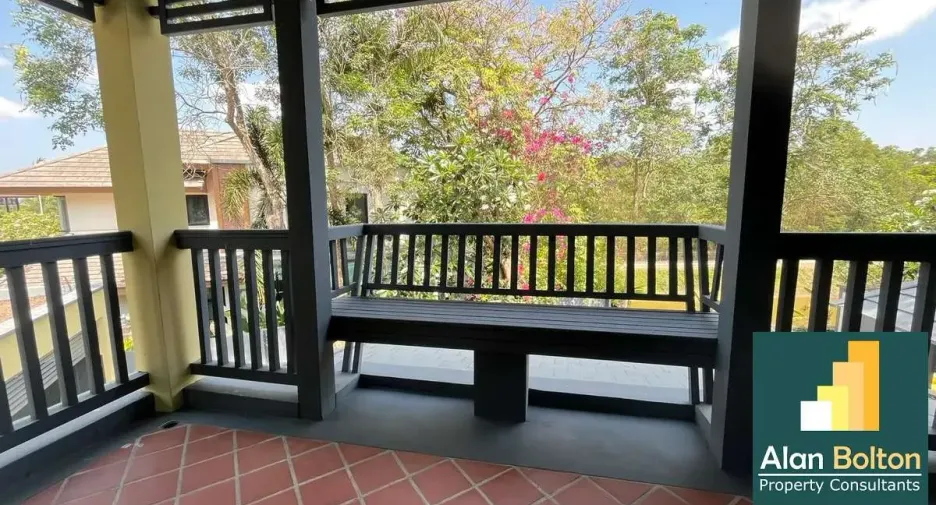 For rent and for sale 4 bedrooms house in Bang Lamung, Chonburi
