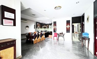 出租 和 出售 5 卧室 独立屋 在 Bang Lamung, Chon Buri