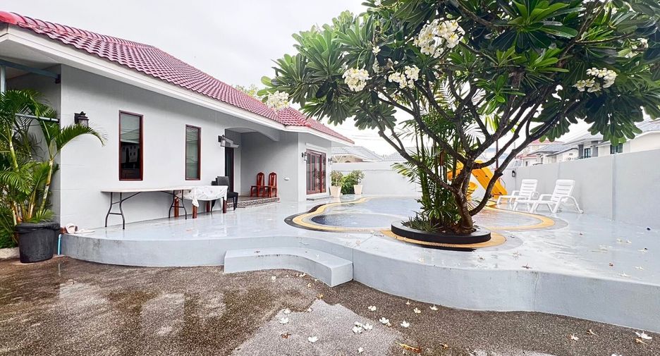 Haus zur Miete und zum Kauf mit 5 Zimmer in Bang Lamung, Chonburi