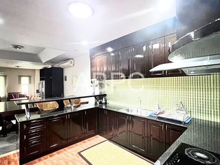 À louer et à vendre 5 chambres maison à Bang Lamung, Chonburi