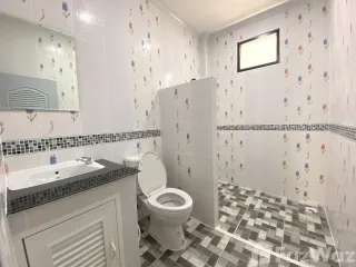 For sale 2 bed townhouse in Mae Sot, Tak