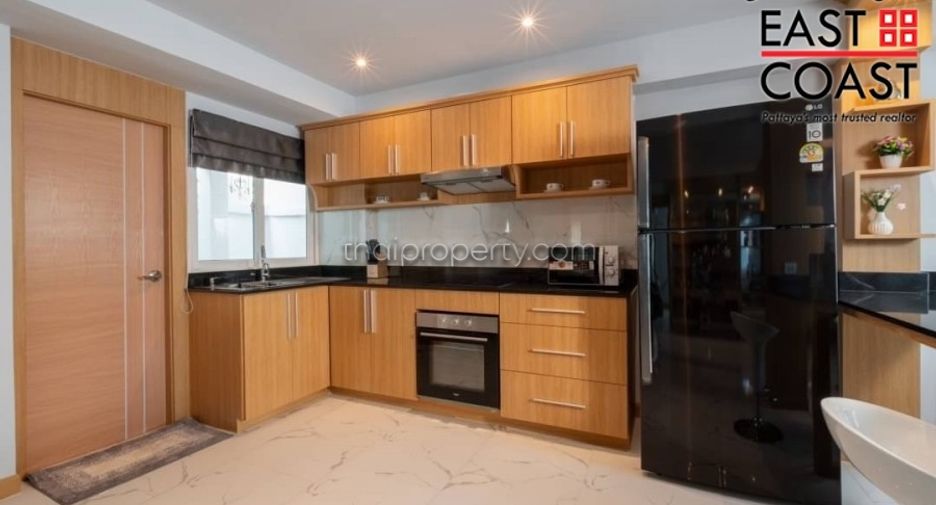 For sale 4 bedrooms house in South Pattaya, Pattaya