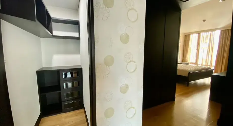 Wohnung zur Miete mit 4 Zimmer in Pathum Wan, Bangkok