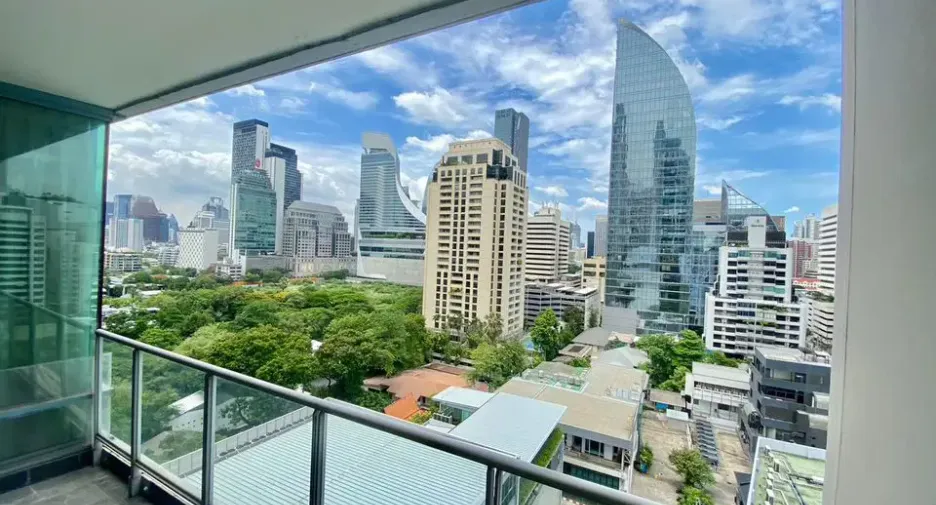 Wohnung zur Miete mit 4 Zimmer in Pathum Wan, Bangkok