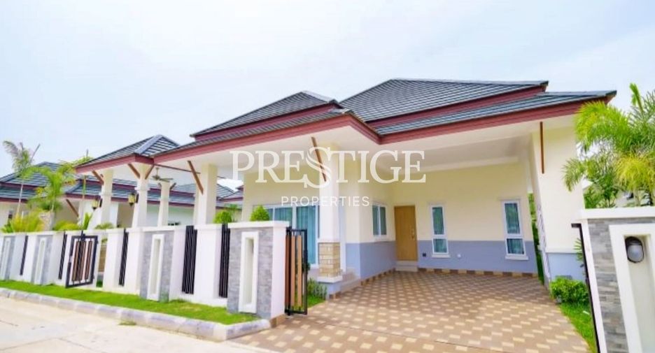 For sale 3 bedrooms house in Huay Yai, Pattaya