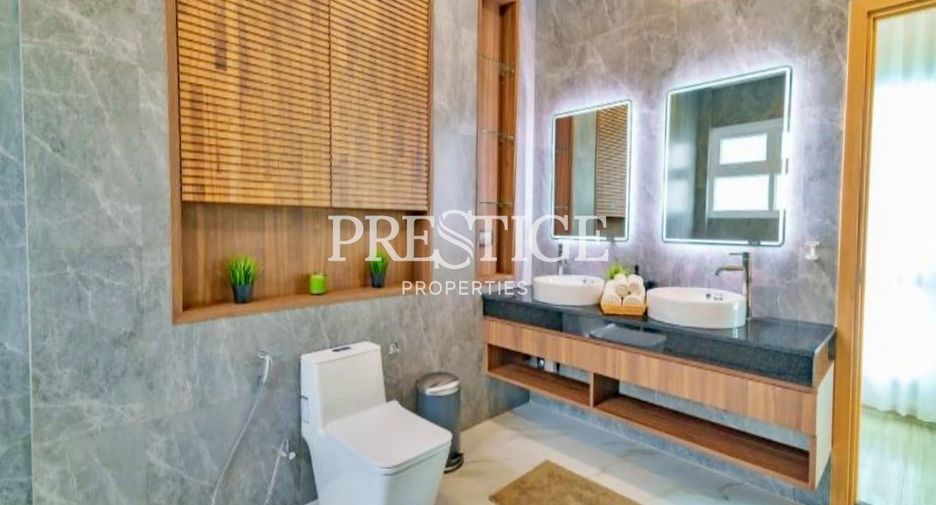 For sale 3 bedrooms house in Huay Yai, Pattaya