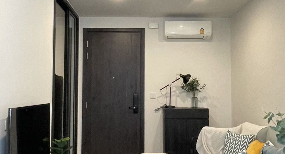 For sale 1 bed condo in Huai Khwang, Bangkok