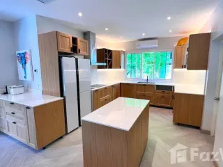 For sale 4 bed villa in Mueang Phuket, Phuket
