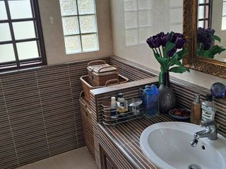 For sale 9 bed villa in Mueang Nakhon Pathom, Nakhon Pathom