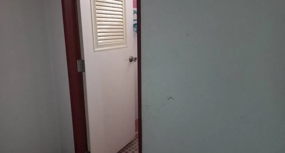 For rent 3 bed house in Mueang Sisaket, Sisaket