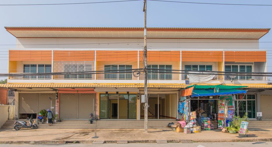 For sale 2 bed townhouse in Den Chai, Phrae