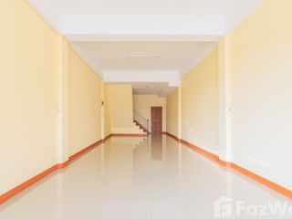 For sale 2 bed townhouse in Den Chai, Phrae