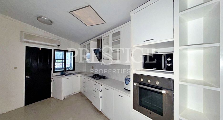 Haus zum Kauf mit 3 Zimmer in Bang Lamung, Chonburi