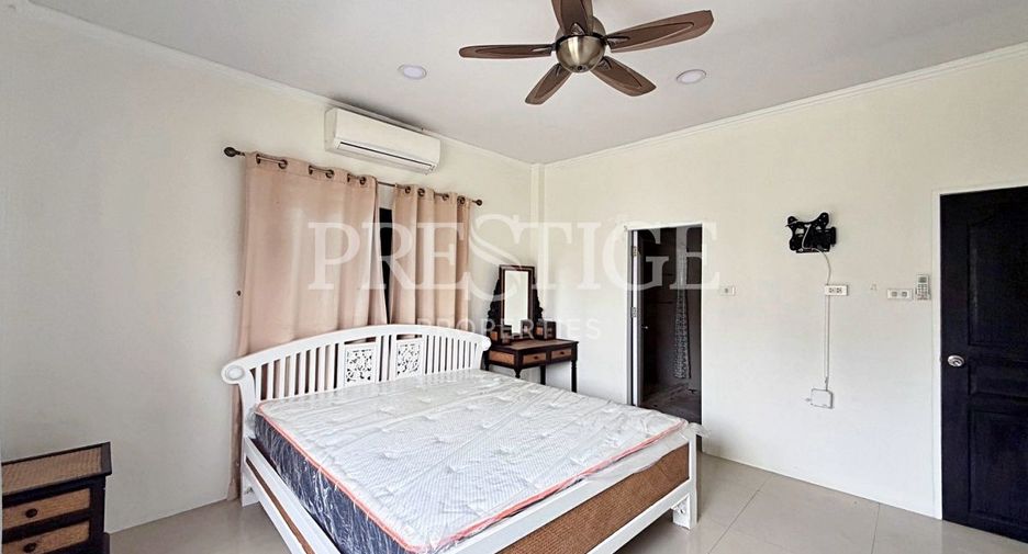 Haus zum Kauf mit 3 Zimmer in Bang Lamung, Chonburi