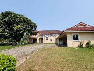 For sale 6 bed house in Si Racha, Chonburi