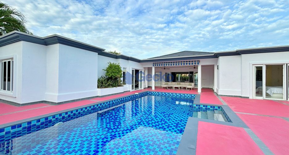 For rent そして for sale 4 ベッドルーム house in Bang Lamung, Chonburi