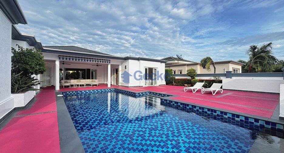 For rent そして for sale 4 ベッドルーム house in Bang Lamung, Chonburi