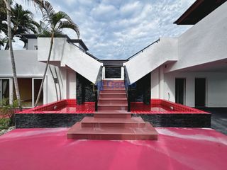 出租 和 出售 4 卧室 独立屋 在 Bang Lamung, Chon Buri