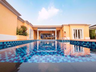 Haus zum Kauf mit 4 Zimmer in Bang Lamung, Chonburi